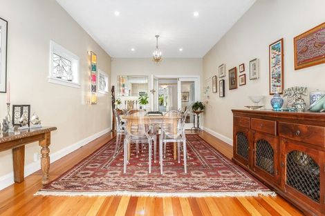 Photo of property in 9 Putnam Street, Northland, Wellington, 6012