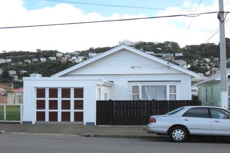 Photo of property in 98 Yule Street, Kilbirnie, Wellington, 6022