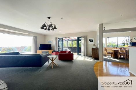 Photo of property in 98 Gover Street, New Plymouth, 4310