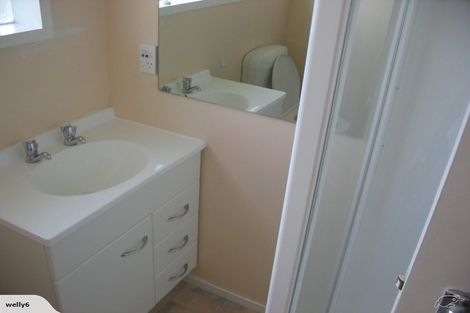 Photo of property in 8 Aspen Grove, Maungaraki, Lower Hutt, 5010