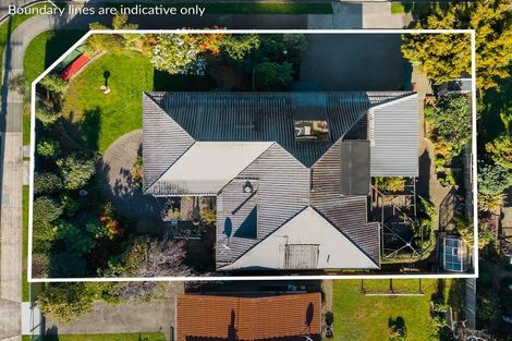 Photo of property in 2 Byrd Street, Levin, 5510