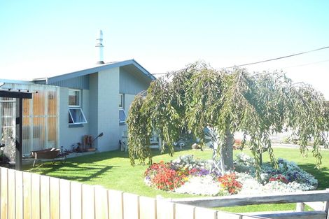 Photo of property in 14 Campbell Street, Alexandra, 9320