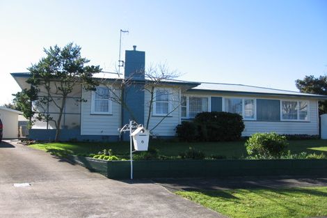 Photo of property in 6 Cohen Place, Milson, Palmerston North, 4414