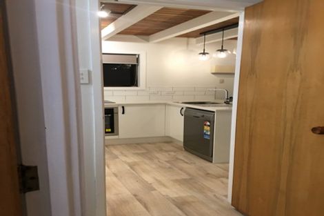 Photo of property in 1/11 Taipari Road, Te Atatu Peninsula, Auckland, 0610