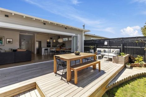 Photo of property in 10 Ava Street, Petone, Lower Hutt, 5012