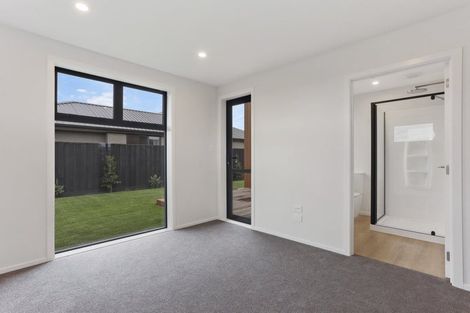 Photo of property in 10 Inch Crescent, Rangiora, 7400