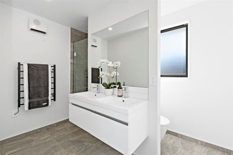 Photo of property in 11 Tulett Park Drive, Casebrook, Christchurch, 8051