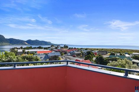 Photo of property in 8 Gibbs Road, Collingwood, 7073