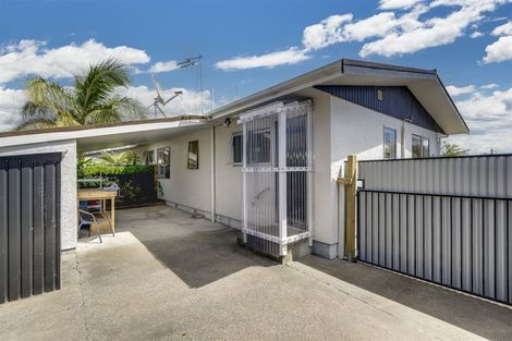 Photo of property in 27 York Avenue, Tamatea, Napier, 4112