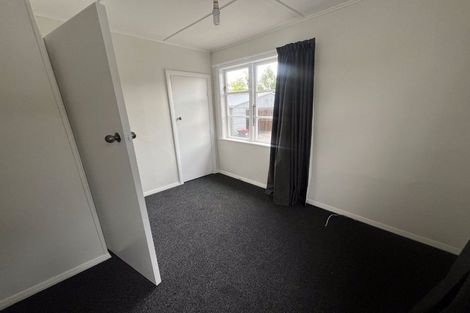 Photo of property in 20 Pitcairn Crescent, Bryndwr, Christchurch, 8053