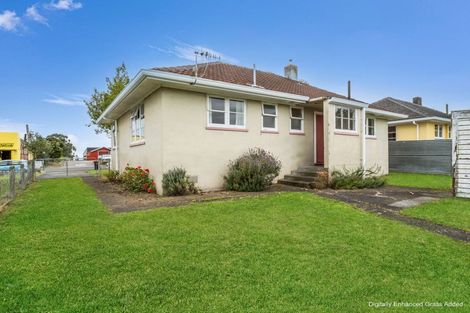 Photo of property in 614 Featherston Street, Roslyn, Palmerston North, 4414