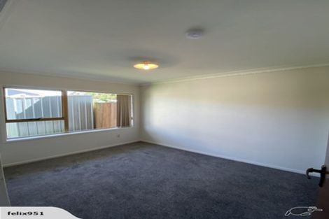 Photo of property in 2/66 Birdwood Avenue, Papatoetoe, Auckland, 2025