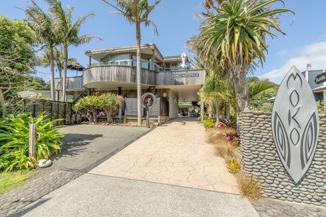 Photo of property in 24 Pye Place, Hot Water Beach, Whitianga, 3591