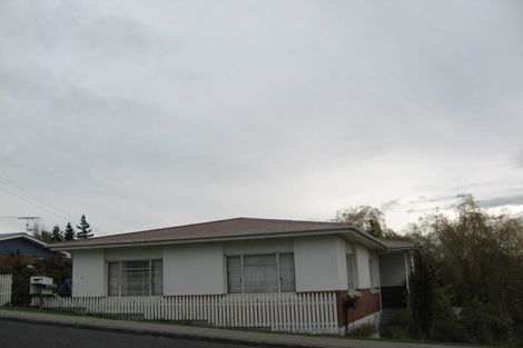 Photo of property in 2 Christie Street, Balclutha, 9230