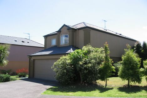 Photo of property in 25 Terracotta Drive, Blockhouse Bay, Auckland, 0600