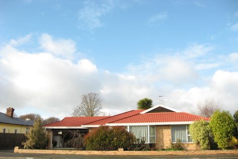 Photo of property in 2/256 Innes Road, St Albans, Christchurch, 8052