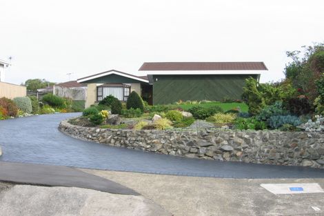 Photo of property in 11 Motuhara Road, Plimmerton, Porirua, 5026