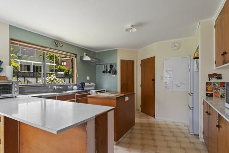 Photo of property in 61 Milton Terrace, Picton, 7220