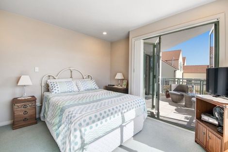 Photo of property in 61 Waterside Crescent, Gulf Harbour, Whangaparaoa, 0930