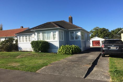 Photo of property in 64 Andrew Avenue, Roslyn, Palmerston North, 4414