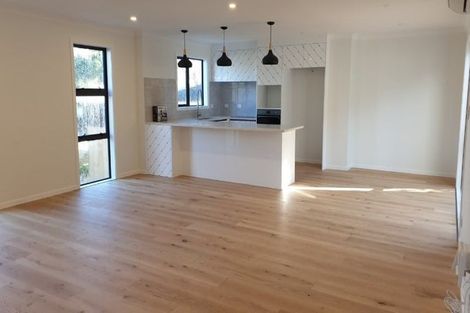 Photo of property in 210a Forrest Hill Road, Forrest Hill, Auckland, 0620