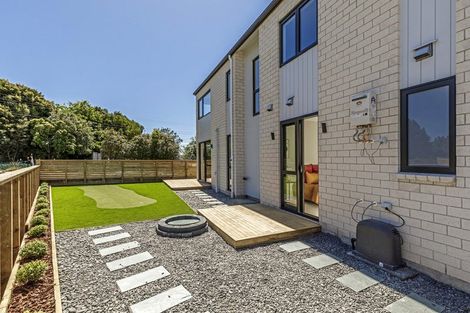 Photo of property in 46 Paretao Street, Massey, 0614