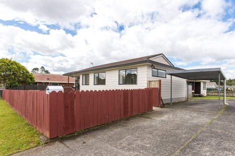 Photo of property in 1/229 Waitemata Drive, Ranui, Auckland, 0612