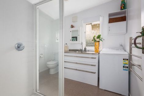 Photo of property in Glendaruel, 316 Karori Road, Karori, Wellington, 6012