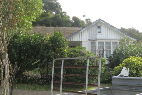 Photo of property in 36 Pembroke Street, Tawa, Wellington, 5028
