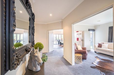 Photo of property in 3 Peppertree Glade, Kelvin Grove, Palmerston North, 4414