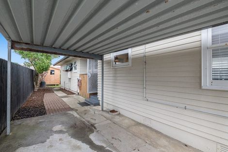 Photo of property in 71b Red Beach Road, Red Beach, 0932