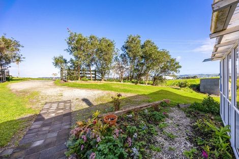 Photo of property in 176 Shegadeen Road, Wharehine, Wellsford, 0973