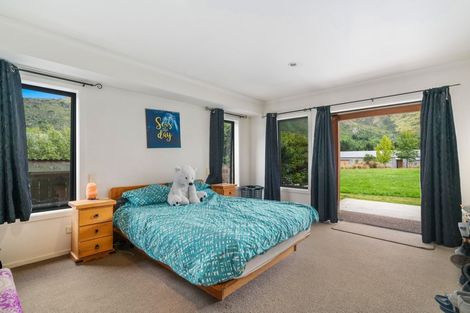 Photo of property in 2 Mathias Terrace, Arthurs Point, Queenstown, 9371