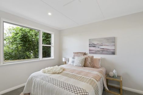 Photo of property in 33 Garden Road, Northland, Wellington, 6012