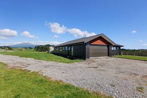 Photo of property in 592 Mangorei Road, Mangorei, New Plymouth, 4371