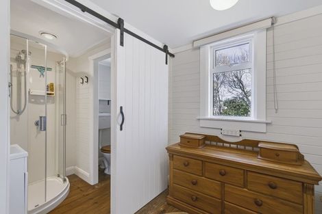 Photo of property in 22 Ngaio Street, Strandon, New Plymouth, 4312