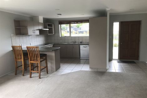 Photo of property in 4 Nykki Place, Papakura, 2110