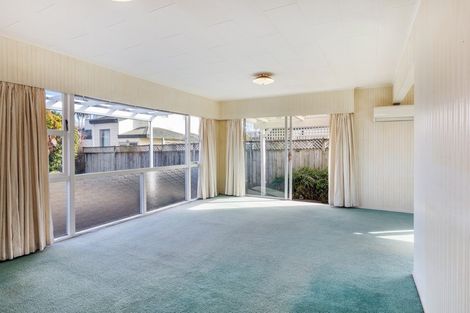Photo of property in 28 Ngamotu Road, Taupo, 3330