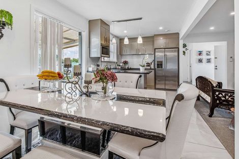 Photo of property in 8 Julian Place, Otara, Auckland, 2023