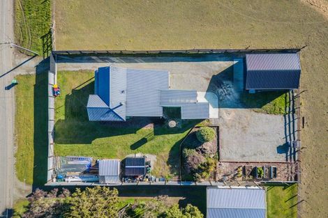 Photo of property in 24 Queen Street, Pareora, 7912