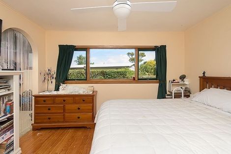 Photo of property in 2 Duncan Road, Awhitu, Waiuku, 2684