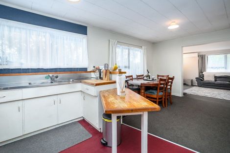 Photo of property in 51 Charles Street, Carterton, 5713