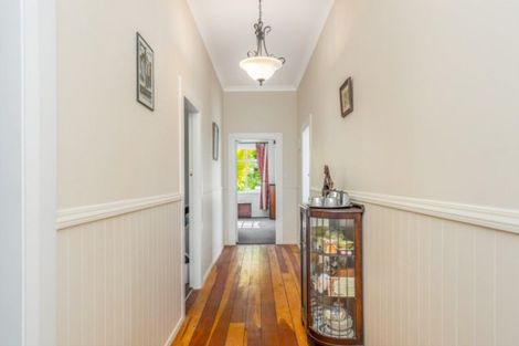 Photo of property in 11 Mansel Avenue, Hillcrest, Hamilton, 3216