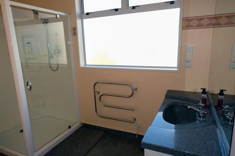 Photo of property in 3 Slade Street, Oamaru North, Oamaru, 9400