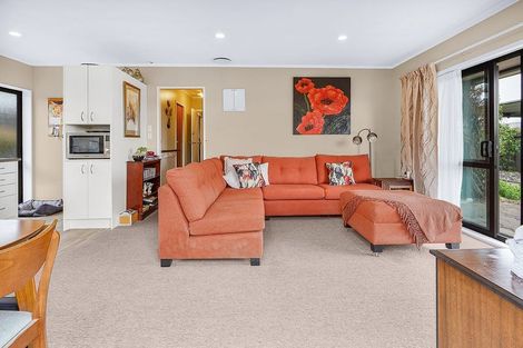 Photo of property in 21 Leyton Place, Nawton, Hamilton, 3200