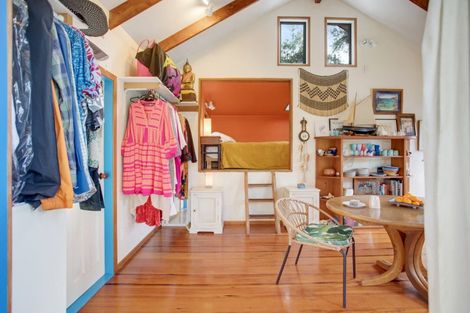 Photo of property in 24 Florance Avenue, Russell, 0202