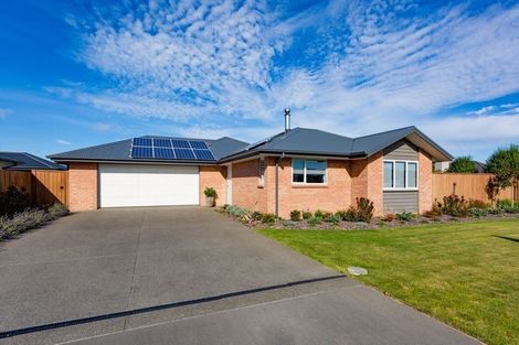 Photo of property in 32 Shadbolt Lane, Rolleston, 7614