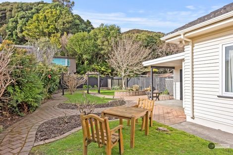 Photo of property in 75 Wyndrum Avenue, Waterloo, Lower Hutt, 5011