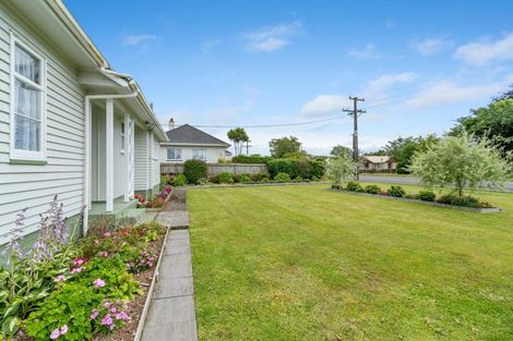 Photo of property in 68 Conway Road, Eltham, 4322