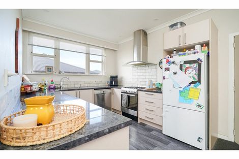 Photo of property in 289 Mcquarrie Street, Kingswell, Invercargill, 9812